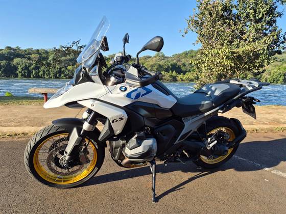BMW R 1300 GS PLUS BMW R 1300 GS PLUS